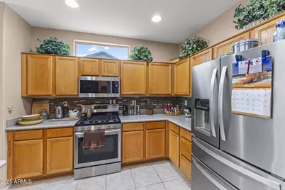 17167 N Augusta Lane, Surprise, AZ 85374 - Photo 13