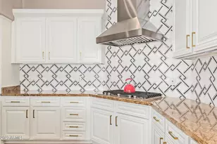 7944 E Parkview Ln, Scottsdale, AZ 85255 - Photo 23