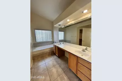 3809 E Desert Flower Lane, Phoenix, AZ 85044 - Photo 21