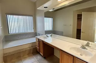 3809 E Desert Flower Ln, Phoenix, AZ 85044 - Photo 21