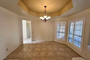 3809 E Desert Flower Ln, Phoenix, AZ 85044 - Photo 9