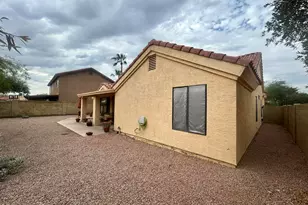 3809 E Desert Flower Ln, Phoenix, AZ 85044 - Photo 23