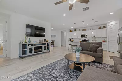 32261 N 21st Drive, Phoenix, AZ 85085 - Photo 11