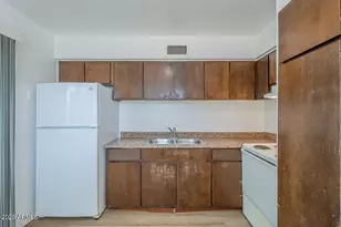 2608 W Ocotillo Rd, Phoenix, AZ 85017 - Photo 17