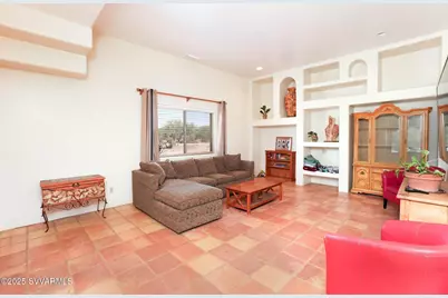 10465 E Creekview Drive, Cornville, AZ 86325 - Photo 11