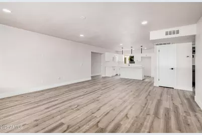 2349 W Concho Avenue, Mesa, AZ 85202 - Photo 3