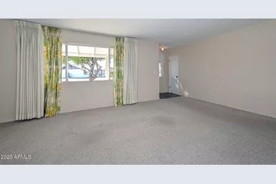 9916 W Hope Circle, Sun City, AZ 85351 - Photo 11