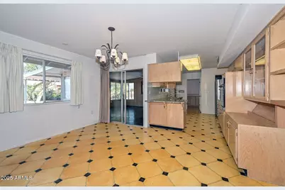 9916 W Hope Circle, Sun City, AZ 85351 - Photo 19