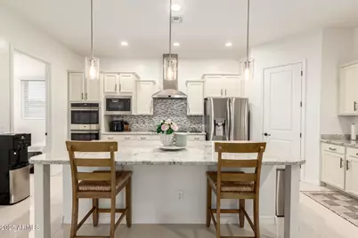 3010 E Desert Lane, Phoenix, AZ 85042 - Photo 11