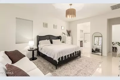 3010 E Desert Lane, Phoenix, AZ 85042 - Photo 13