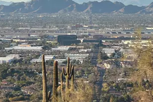 3010 E Desert Ln, Phoenix, AZ 85042 - Photo 25