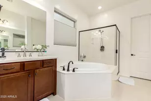 3010 E Desert Ln, Phoenix, AZ 85042 - Photo 15