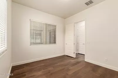 8539 W Midway Avenue, Glendale, AZ 85305 - Photo 21