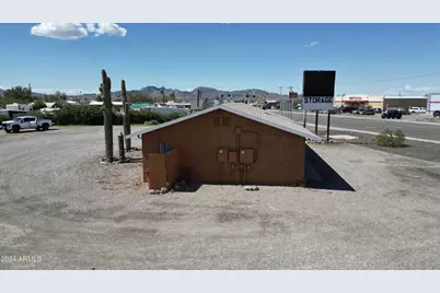 511 E Main Street, Quartzsite, AZ 85346 - Photo 17