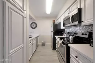 7625 E Camelback Rd, Scottsdale, AZ 85251 - Photo 29