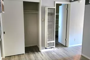 302 W Medlock Dr, Phoenix, AZ 85013 - Photo 3