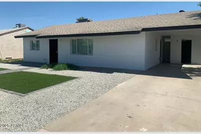 2215 N 21st Street, Phoenix, AZ 85006 - Photo 1