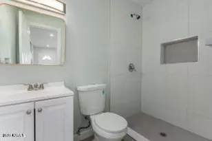 2215 N 21st St, Phoenix, AZ 85006 - Photo 23