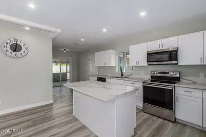 2215 N 21st Street, Phoenix, AZ 85006 - Photo 5