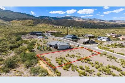 671 Skyline Boulevard #43, Clarkdale, AZ 86324 - Photo 3