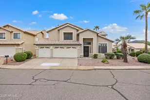 2027 E Parkside Ln, Phoenix, AZ 85024 - Photo 13