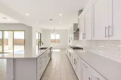 18173 W Watkins Street, Goodyear, AZ 85338 - Photo 3