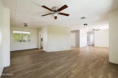 25424 S Montana Avenue, Sun Lakes, AZ 85248 - Photo 11