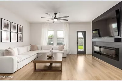 9519 W Agora Lane, Tolleson, AZ 85353 - Photo 5