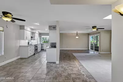 11639 S Jokake Street, Phoenix, AZ 85044 - Photo 7