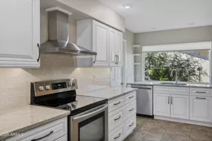 11639 S Jokake St, Phoenix, AZ 85044 - Photo 9