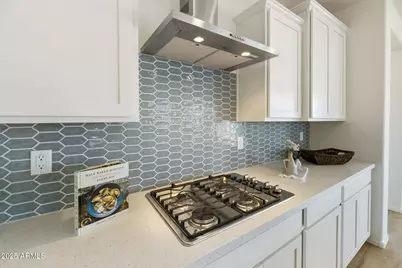 19214 W Missouri Avenue, Litchfield Park, AZ 85340 - Photo 15