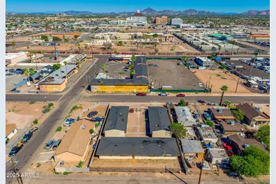 2505 E Monroe Street, Phoenix, AZ 85034 - Photo 3