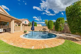 14157 W Desert Hills Dr, Surprise, AZ 85379 - Photo 37