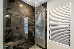 27 W Cochise Dr, Phoenix, AZ 85021 - Photo 23