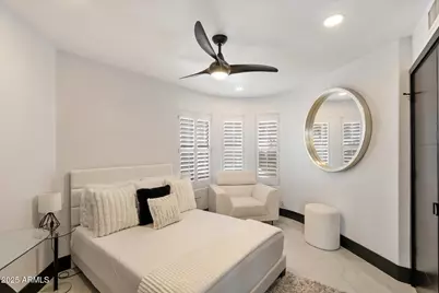 27 W Cochise Drive, Phoenix, AZ 85021 - Photo 17