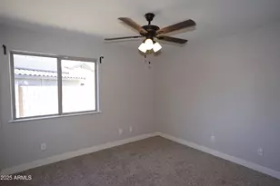 13354 W Cottonwood St, Surprise, AZ 85374 - Photo 17