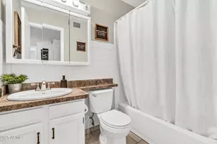 1856 N Hibbert Cir, Mesa, AZ 85201 - Photo 23