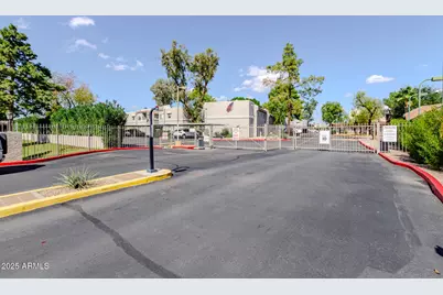 4554 E Paradise Village Parkway N #249, Phoenix, AZ 85032 - Photo 29