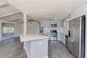 7713 E Impala Ave, Mesa, AZ 85209 - Photo 9