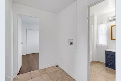 7646 E Gale Avenue, Mesa, AZ 85209 - Photo 13