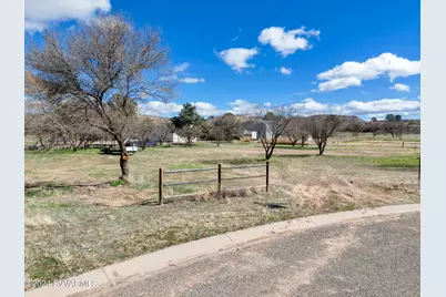 1086 E Amber Way #5, Camp Verde, AZ 86322 - Photo 5