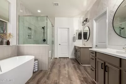 8987 W Seldon Lane, Peoria, AZ 85345 - Photo 19