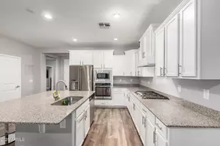 8987 W Seldon Ln, Peoria, AZ 85345 - Photo 13