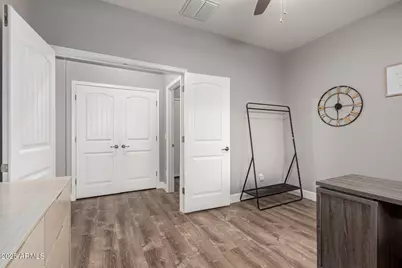 8987 W Seldon Lane, Peoria, AZ 85345 - Photo 27