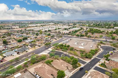 8987 W Seldon Lane, Peoria, AZ 85345 - Photo 43