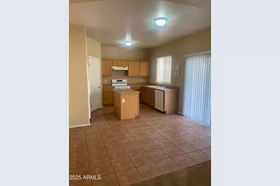 12190 W Belmont Drive, Avondale, AZ 85323 - Photo 3