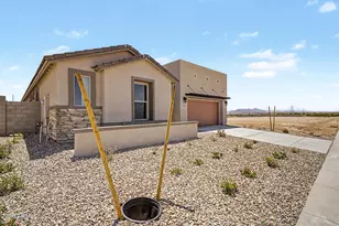 30385 W Hackberry Ln, Buckeye, AZ 85396 - Photo 1