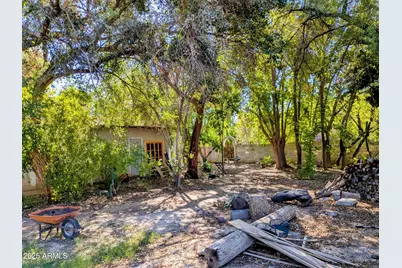 3402 E Campbell Avenue, Phoenix, AZ 85018 - Photo 1