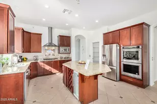 789 E San Carlos Way, Chandler, AZ 85249 - Photo 5