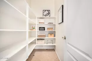 789 E San Carlos Way, Chandler, AZ 85249 - Photo 9